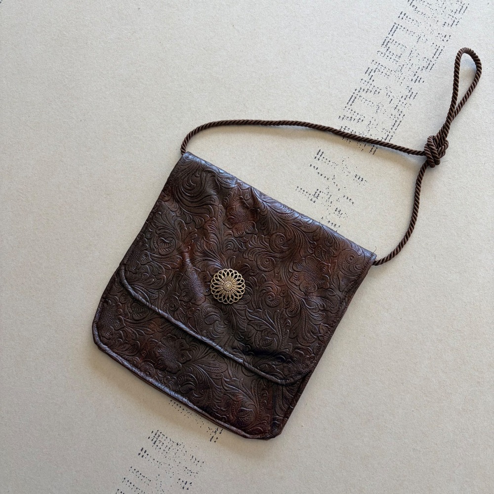 Vintage Unbranded Tooled Leather Crossbody Bag